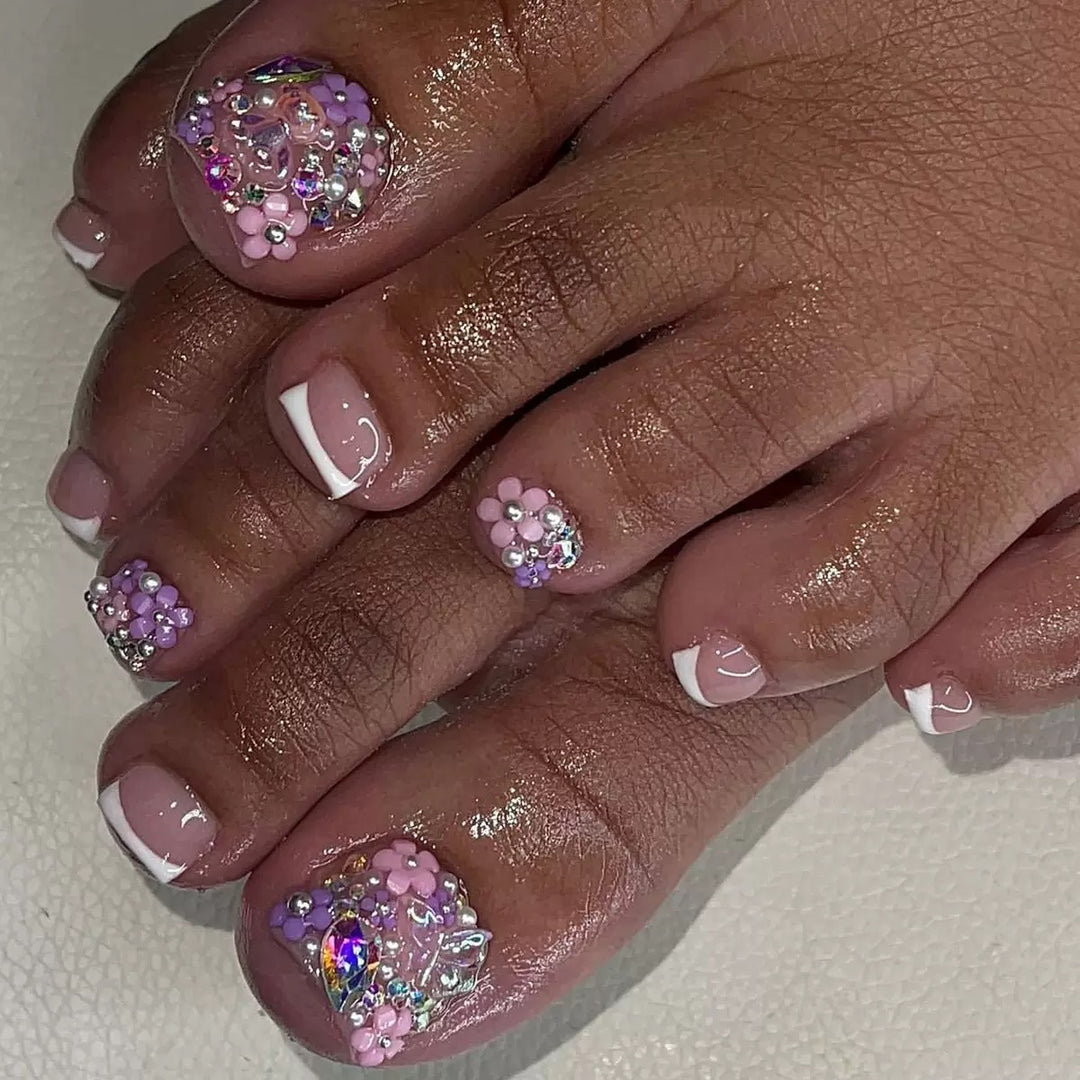 Kreatives Nageldesign Karnz