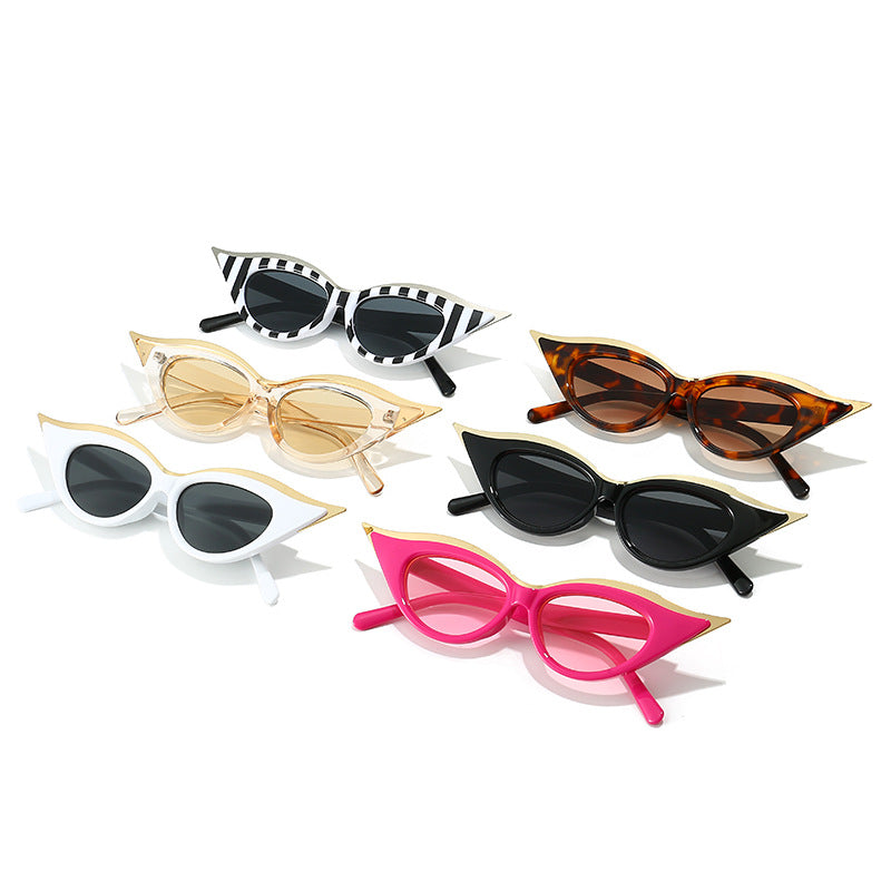 Damen Cat-Eye Sonnenbrille mit luxuriösen metallischen Akzenten Karnz