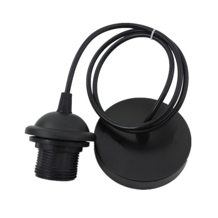 Handgefertigte Pendelleuchte aus geflochtenem Rattan Karnz