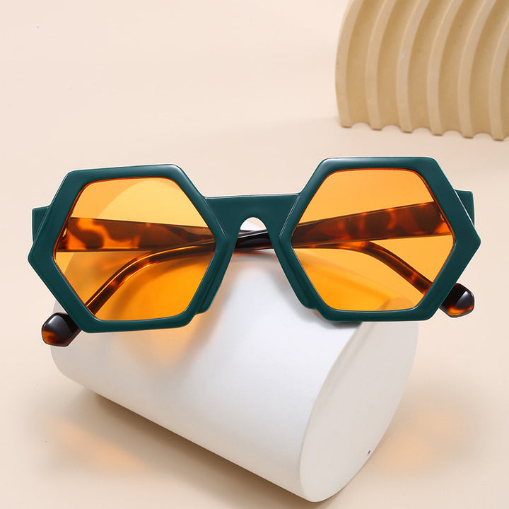 Damen hexagonale Katzenaugen-Sonnenbrille mit urbanem Leopardenmuster Karnz