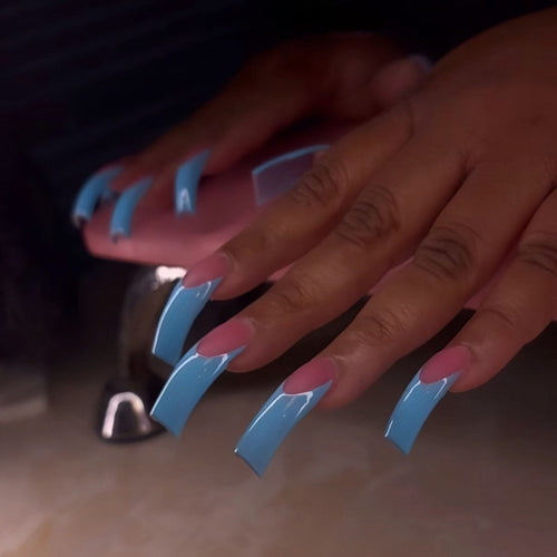 Glänzende Lange Stiletto Press-On Nägel Karnz
