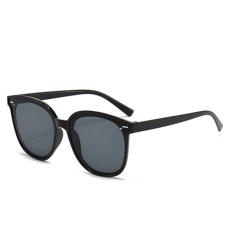 Vintage-inspirierte Katzenaugen-Sonnenbrille