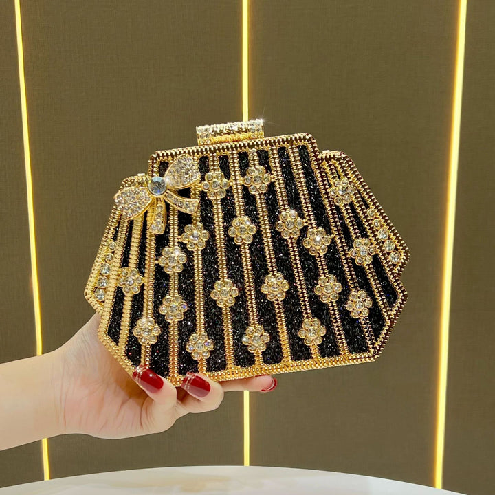 Glamouröse mit Strass verzierte Abend-Clutch