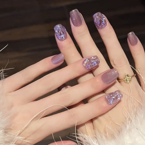 Glitzerndes Acryl Press-On Nagelset Karnz