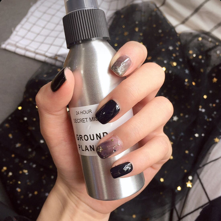 Dekorative Press-On Nagelkunst Kollektion