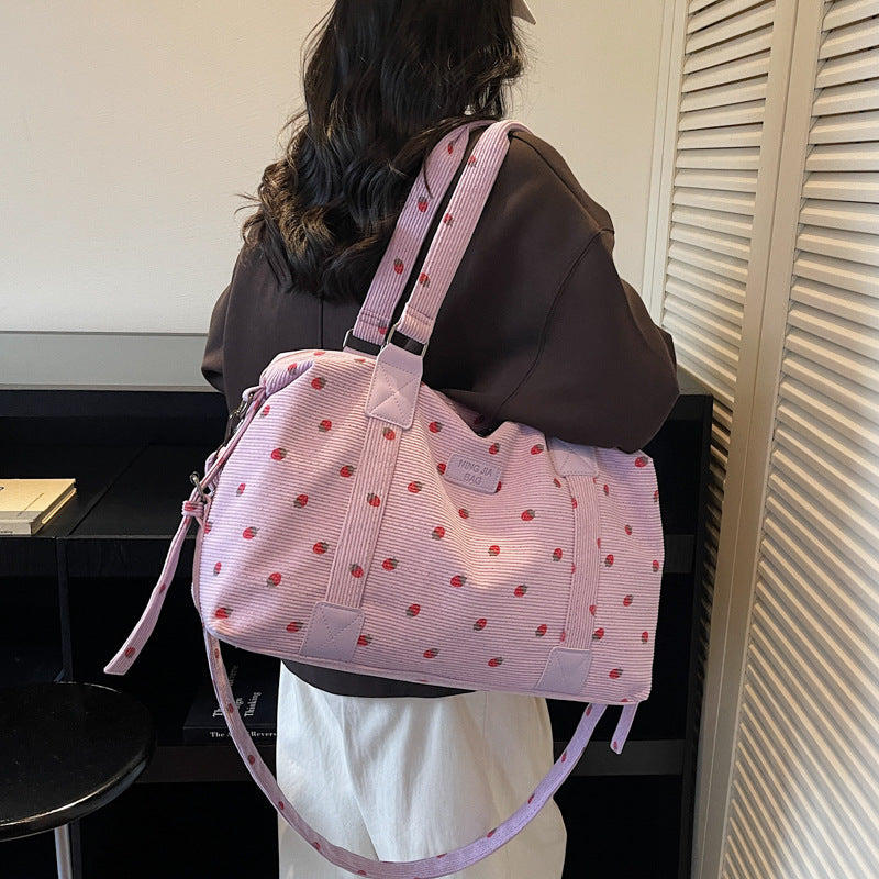 Stylische Wochenend-Duffle Karnz