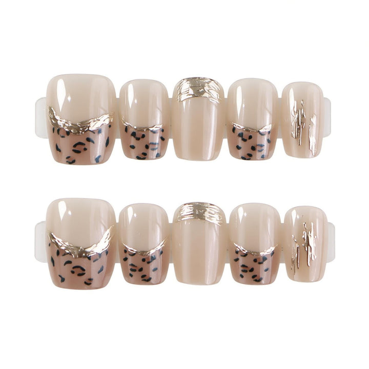 Press-On Nail Art Karnz