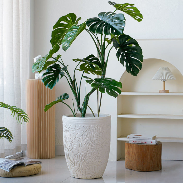 Eleganter Blumentopf mit strukturiertem Design Karnz