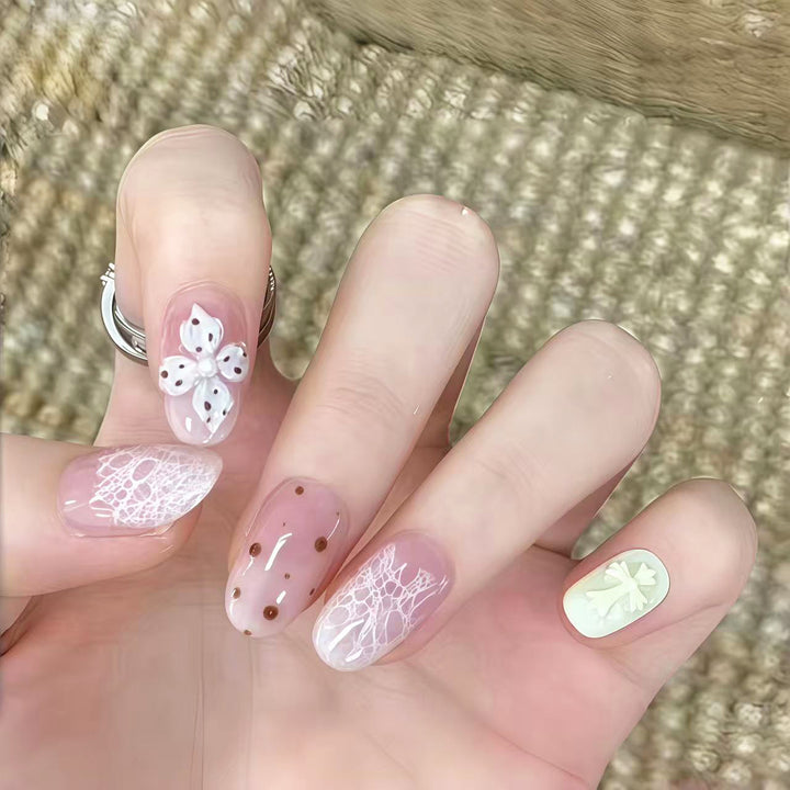 Floral Spitze Design Press-On Nagelsatz