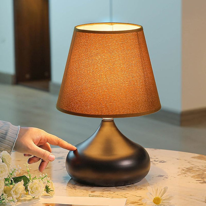 Moderne dekorative Akzentlampe