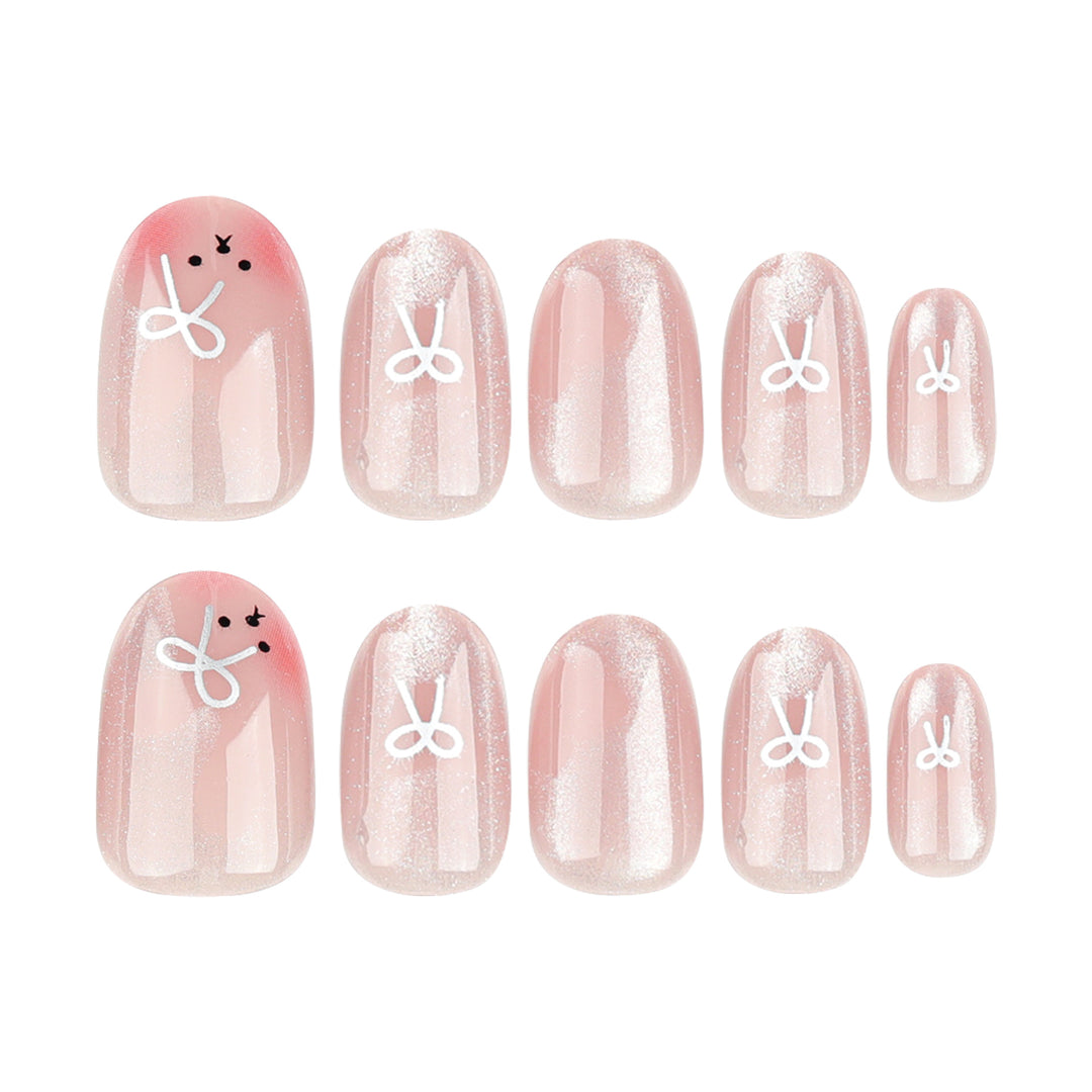Künstliche Nagelverlängerungen mit niedlichem Hasen-Design und Herzen Karnz