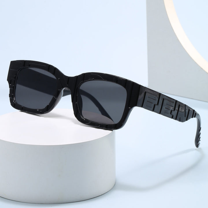 Damen modische quadratische Sonnenbrille mit strukturiertem Rahmen und UV-Schutz Karnz