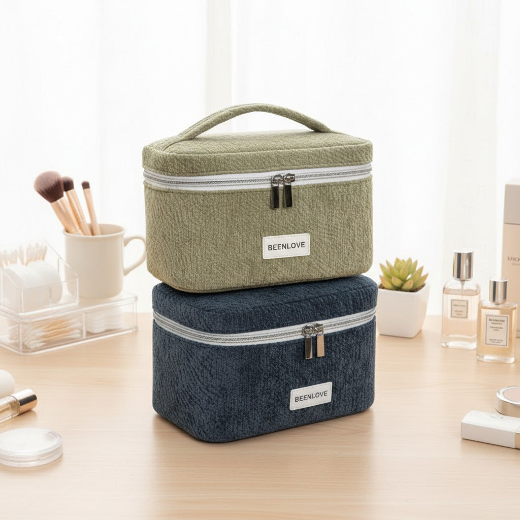 Stilvolles Makeup-Etui Karnz