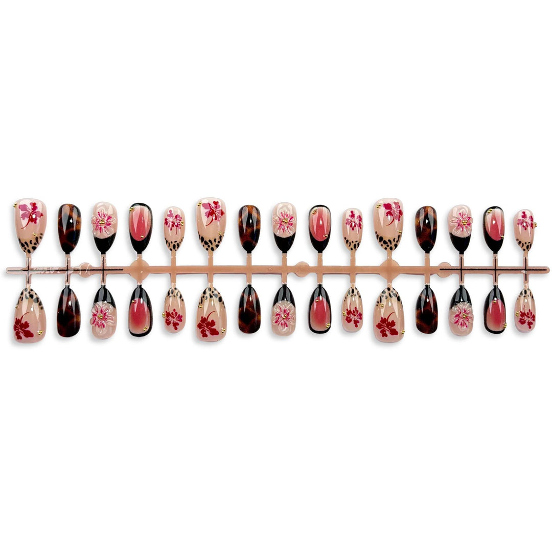 Künstlerisches Floral Press-On Nagelset 1790745789