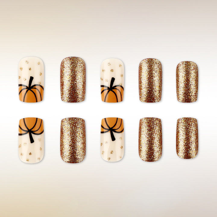 Herbst-inspirierte dekorative Nagelkunst Karnz