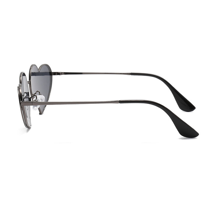 Damen Herzförmige Sonnenbrille mit glamourösem Rahmen Karnz