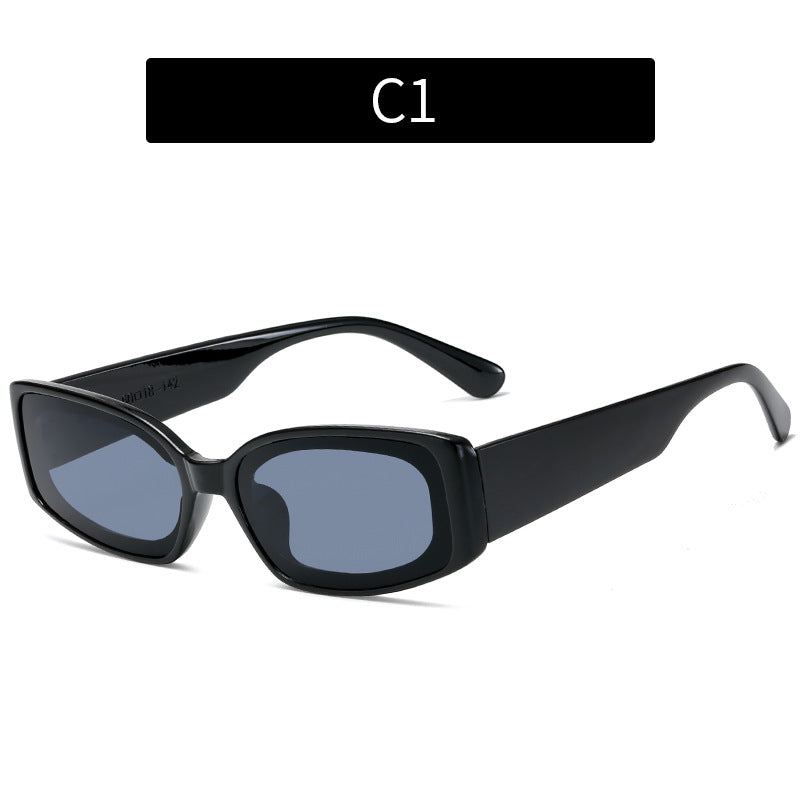 Retro-inspirierte transparente Sonnenbrille