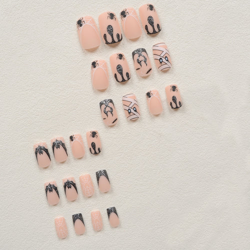 Halloween Kunstnagelset mit gruseligen Spinnen- und Netzdesigns Karnz