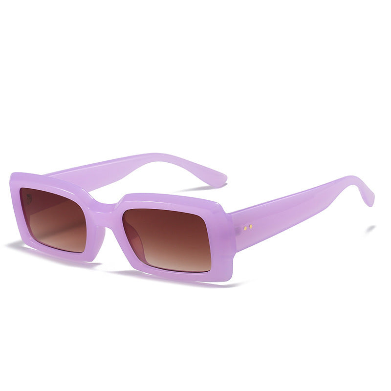 Übergroße geometrische Sonnenbrille mit verlaufenden Gläsern Karnz