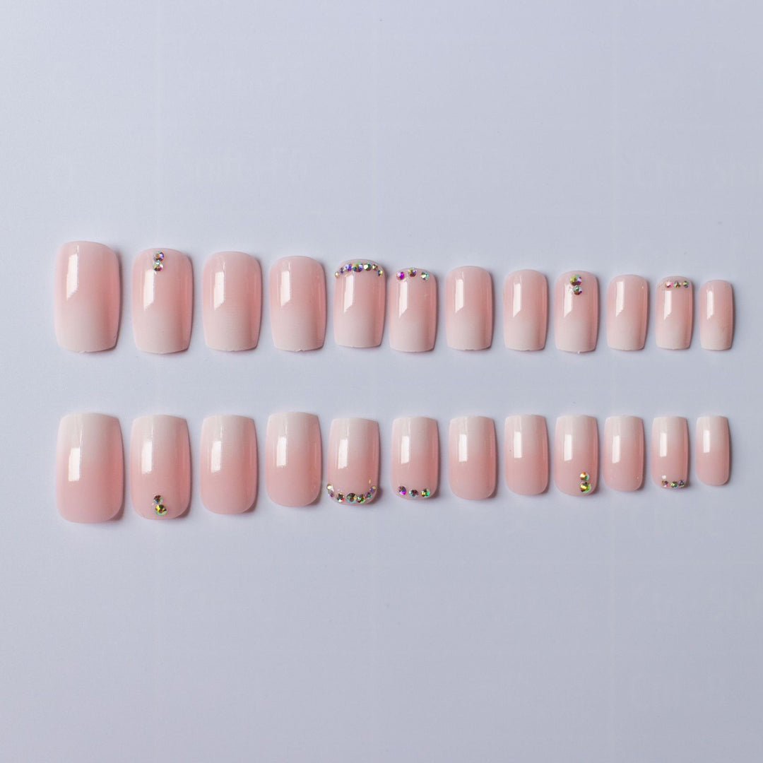 Kristallverzierter Nagelkunst-Kit