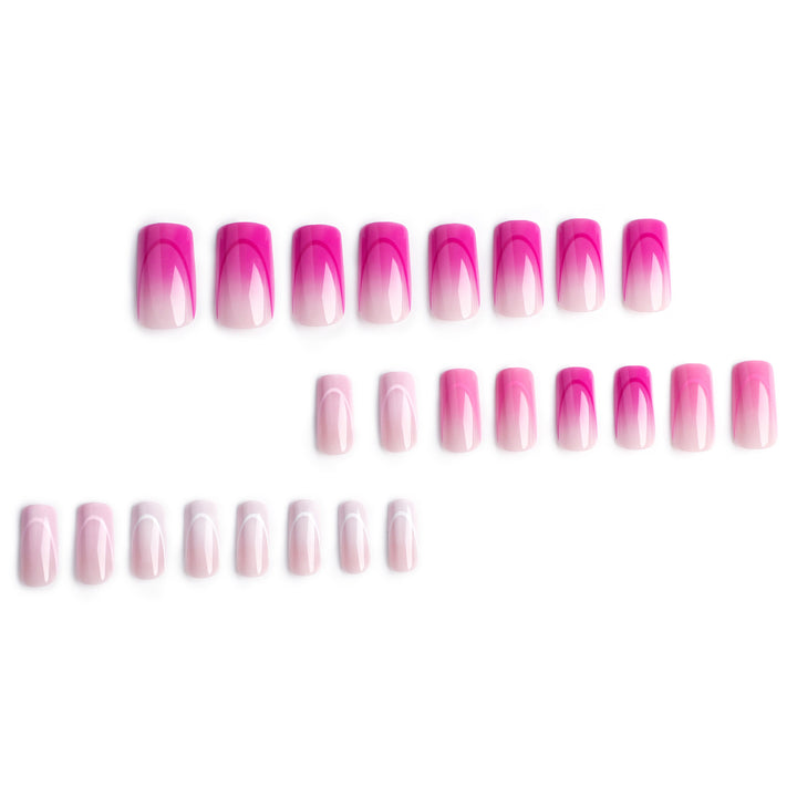 Kunstvolle Nagelverlängerungen mit eleganten Ombre-Effekten Karnz