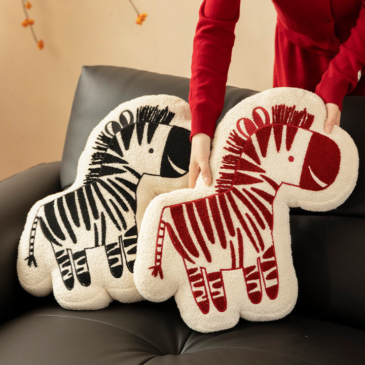 Kuschelkissen in Zebraform mit extraweichem Plüschbezug Karnz