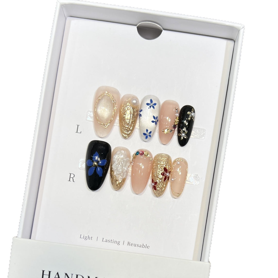 Elegantes Floral Press-On Nagelset Karnz