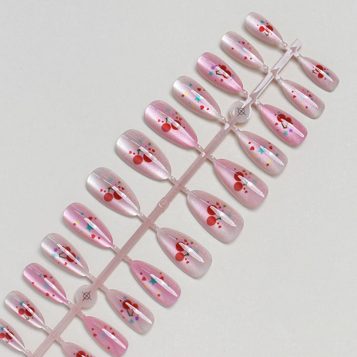 Chic Dekorativer Press-On Nagelset Karnz