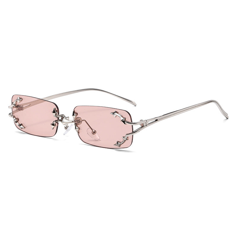 Damen modische Sonnenbrille mit filigranem Metallrahmen und transparenten Gläsern Karnz