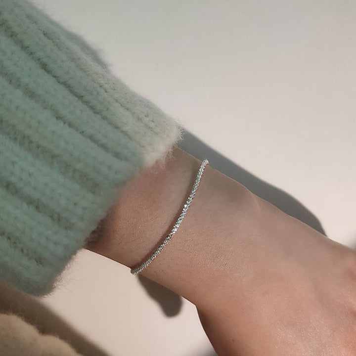 Schlank verstellbares Kristallknöchelarmband Karnz