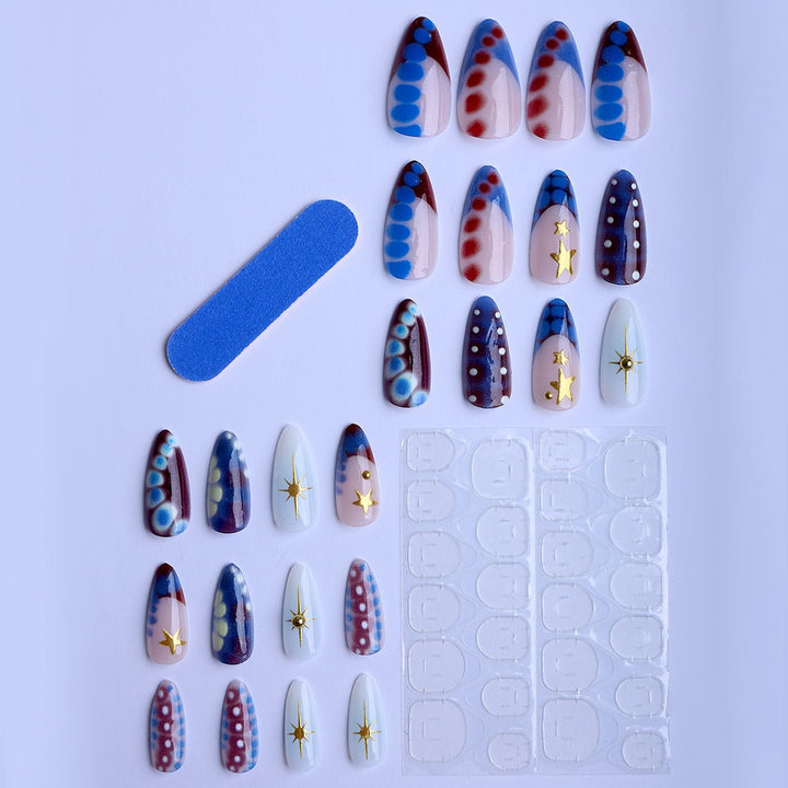 Kreatives Kunstnagelset Karnz