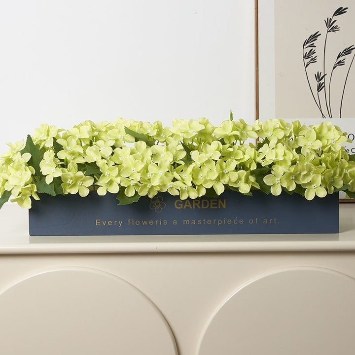 Elegante botanische Blumenanordnung