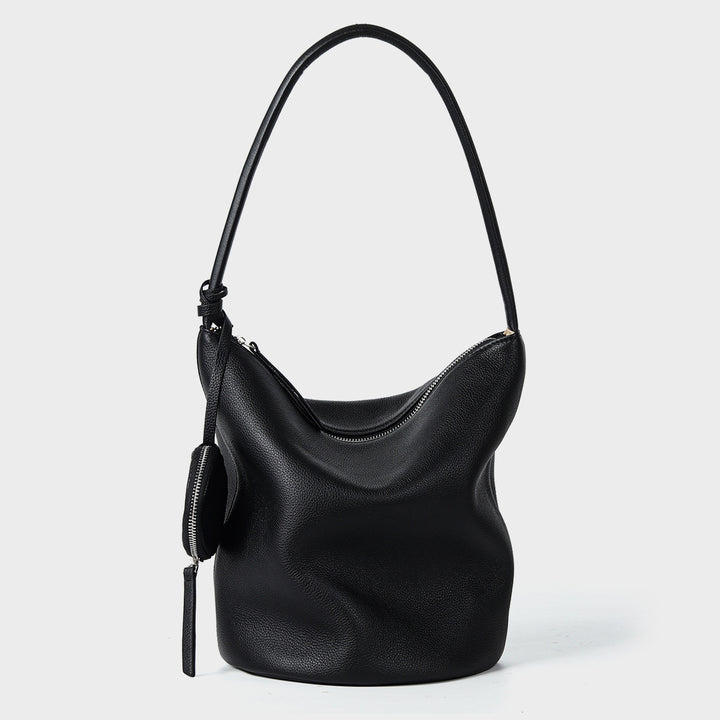 Schluffige genarbte Bucket Hobo Tasche mit gebogenem Reißverschluss und abnehmbarem Münzbeutel