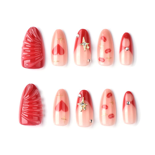 Romantische Herz- und Stern-Presse-Nagelkunst