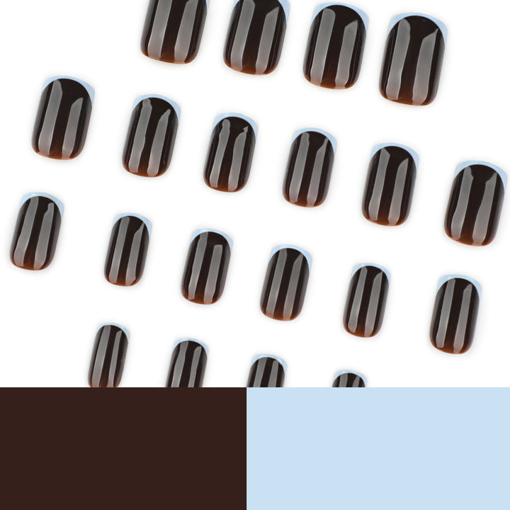 Elegante Nagelkunst mit glamourösem Glanz Karnz
