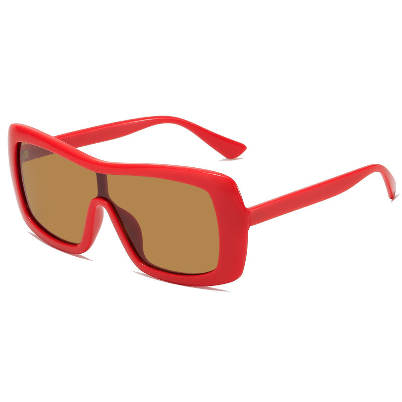 Damen stilvolle Oversize-Sonnenbrille im futuristischen Design Karnz