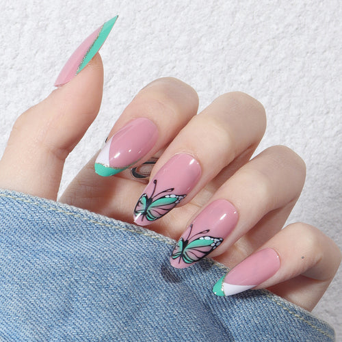 Künstlerisches Press-On Nagelset mit Schmetterlingsdesign Karnz