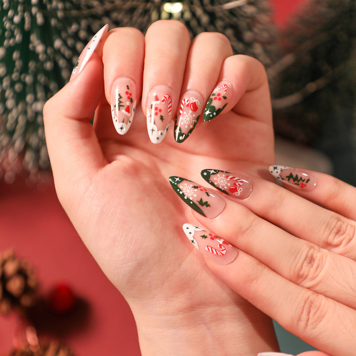Trendige Weihnachtskunst Fingernägel Karnz