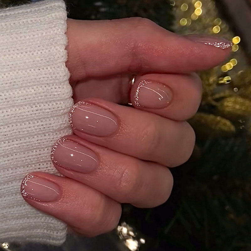 Elegante Glänzende French Tip Nail Art