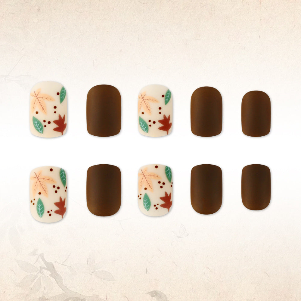 Herbst-Themen Nagelkunst Karnz