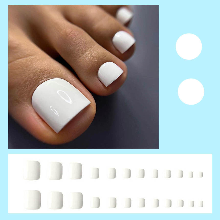 Kunstnagelset für Fußnägel mit elegantem Hochglanz-Finish Karnz