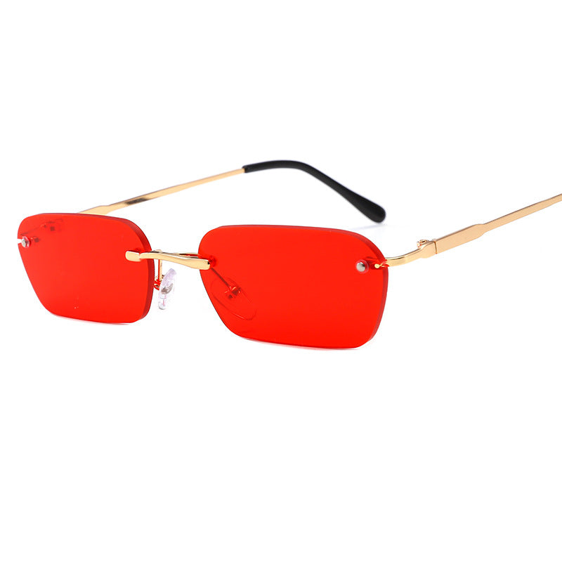 Damen modische rechteckige Sonnenbrille mit luxuriösem Metallrahmen Karnz