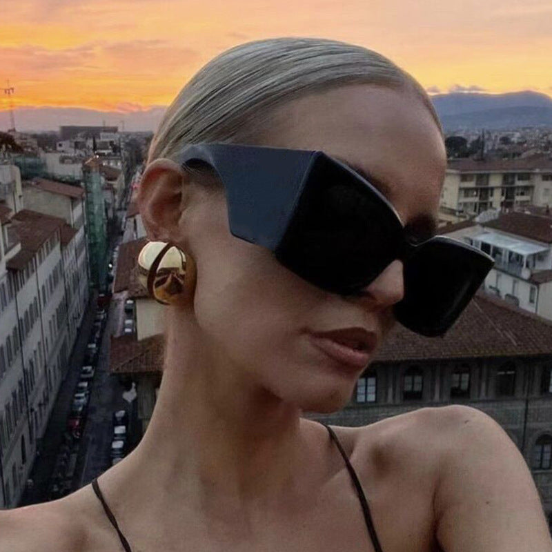 Damen oversized Sonnenbrille mit stylishem Katzenaugen-Rahmen Karnz