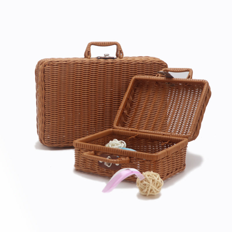 Handgefertigter geflochtener Picknickkorb Karnz