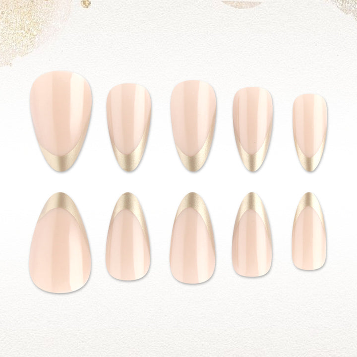 Premium Glänzende Gel-Nagelverlängerungen Karnz