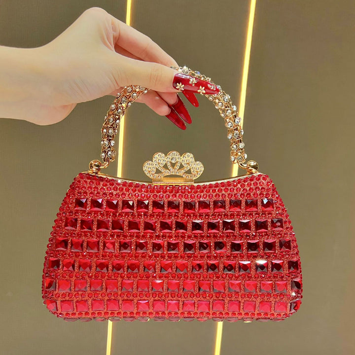 Verschnörkelte Nieten-Abendhandtasche