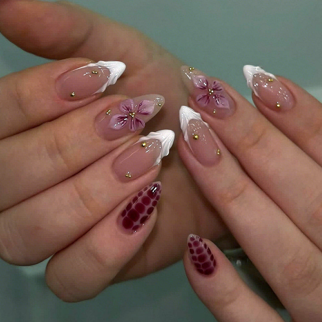 Floral Art Press-On Nail Set Karnz
