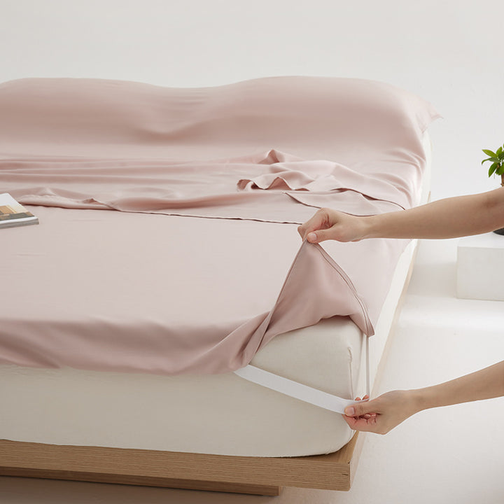 Luxuriöses Maulbeerseiden-Satin-Kühl-Bettwäsche-Set mit Einschlaf-Kissenbezug und Bettdeckenbezug