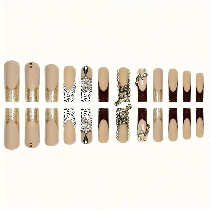Glamorous 3D Skulptierte Nagelverzierungen Karnz
