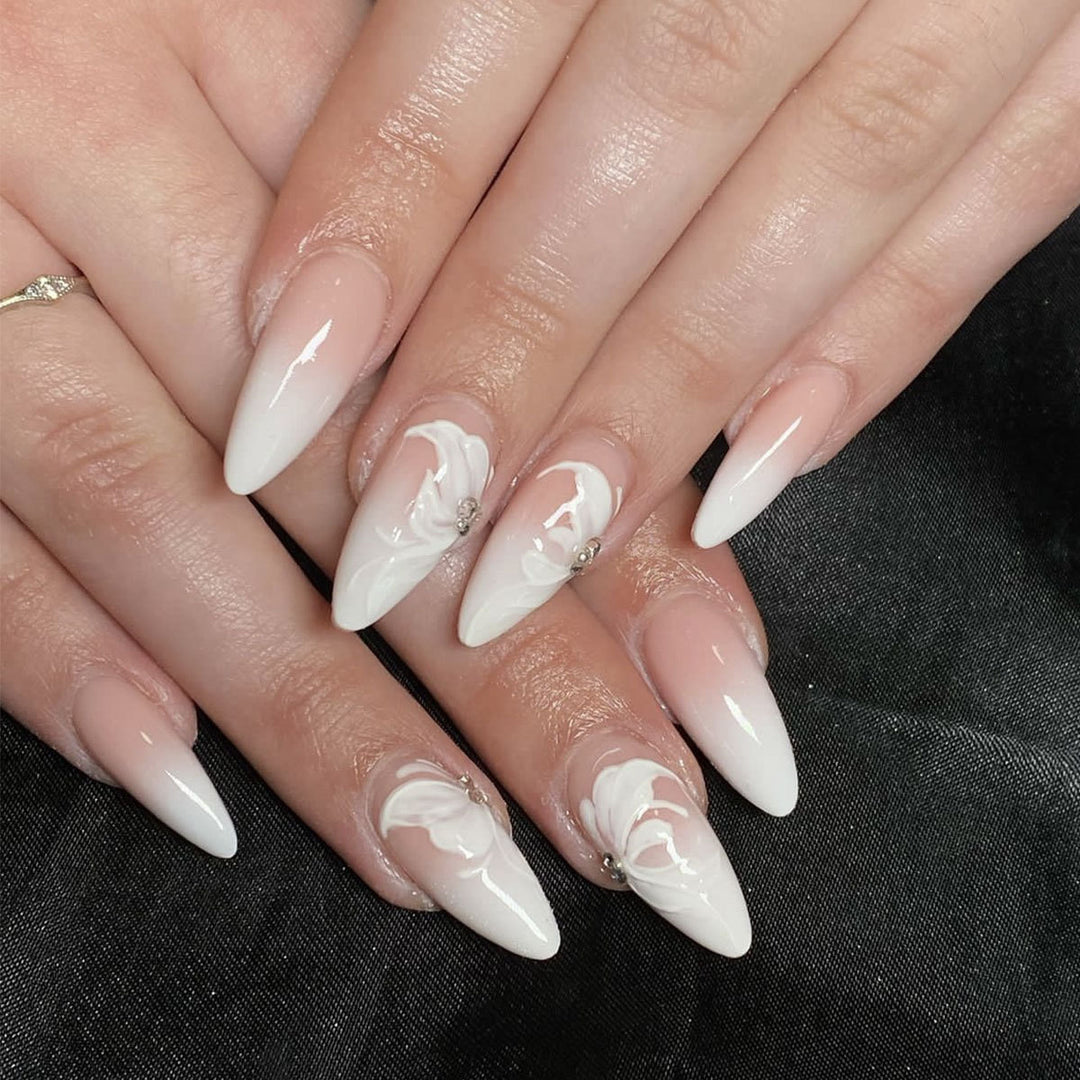 Elegante 3D Acryl Nagelkunst Karnz